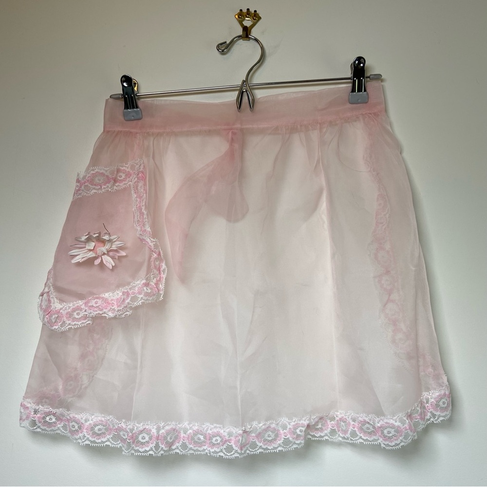Vintage Chiffon Apron With a Pocket and a Flower